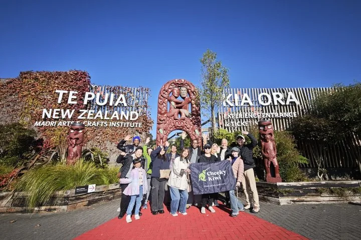 Rotorua Highlights: Wai-O-Tapu, Lunch & 5 Experience Choices — photo 2