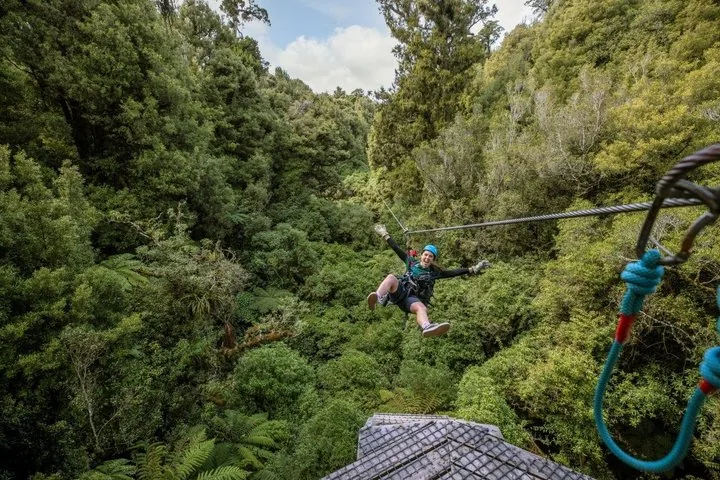 Rotorua Highlights: Wai-O-Tapu, Lunch & 5 Experience Choices — photo 3